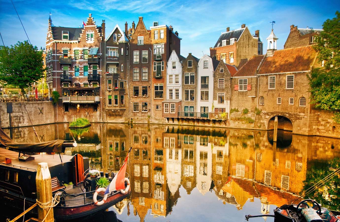 Ontdek Rotterdam: Een Dag vol Iconische Bestemmingen