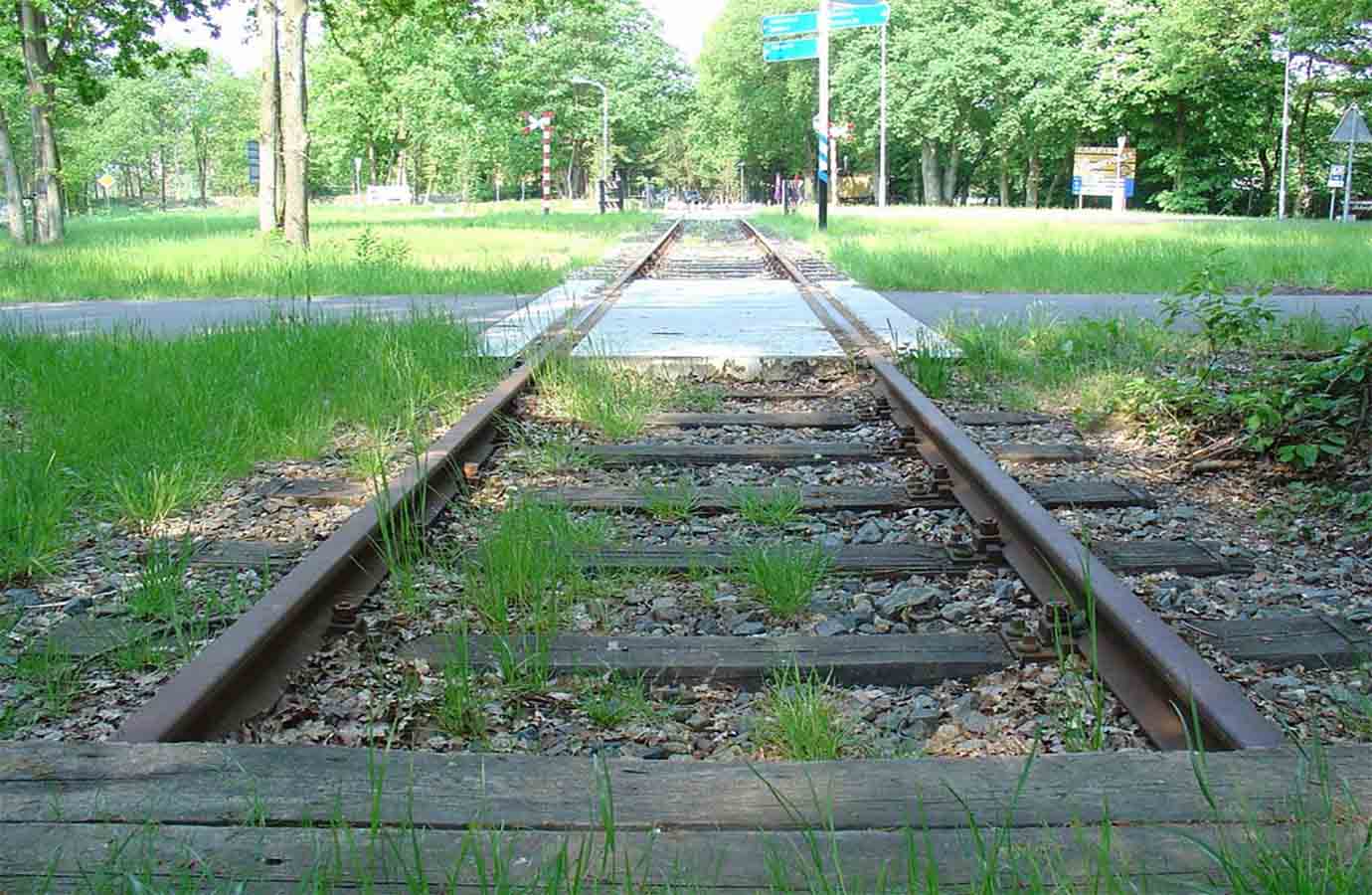 Het Spoor- en Busnetwerk Rond Stadskanaal: Hoe je Gemakkelijk te Bereiken